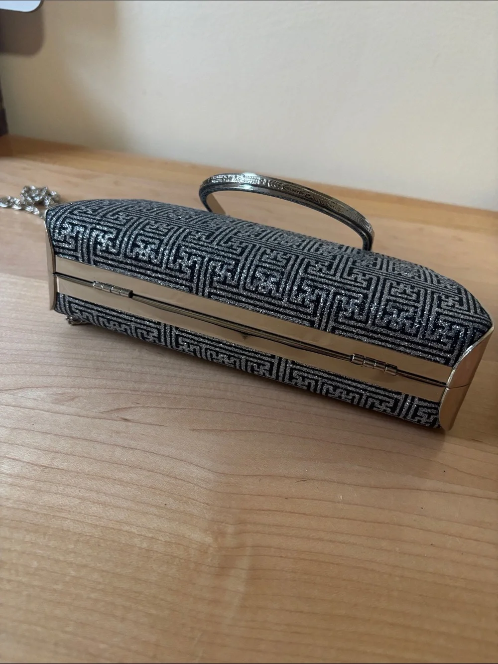 Selini black silver